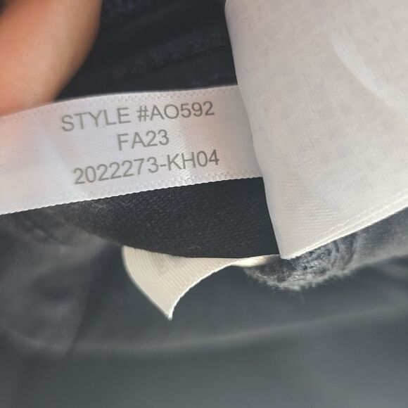 J. Crew Factory Black Maternity Skinny jean in signature stretch Women's Size 28 - Picture 9 of 10